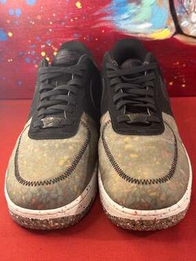 Nike Air Force 1 Crater Black Photon Dust Size 9.5